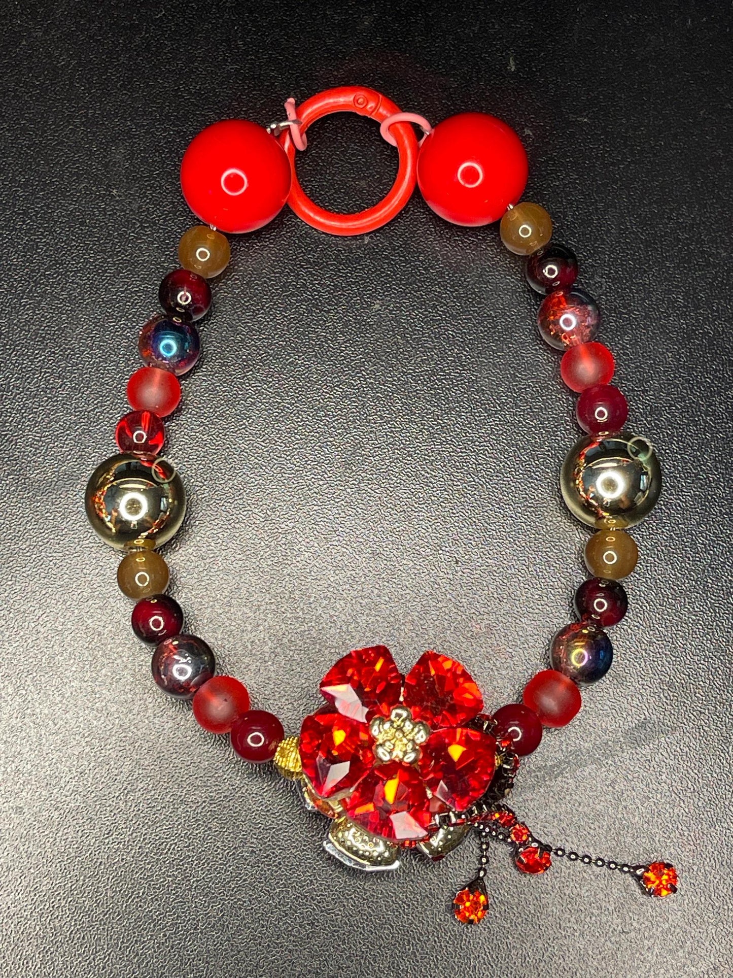 Beaded Phone Charm: Decorative Keychain with Tether