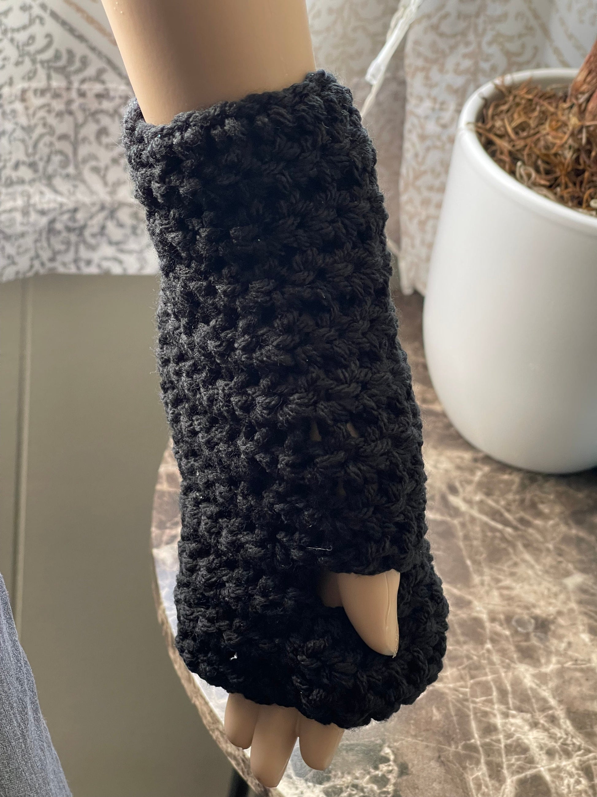Fingerless Gloves
